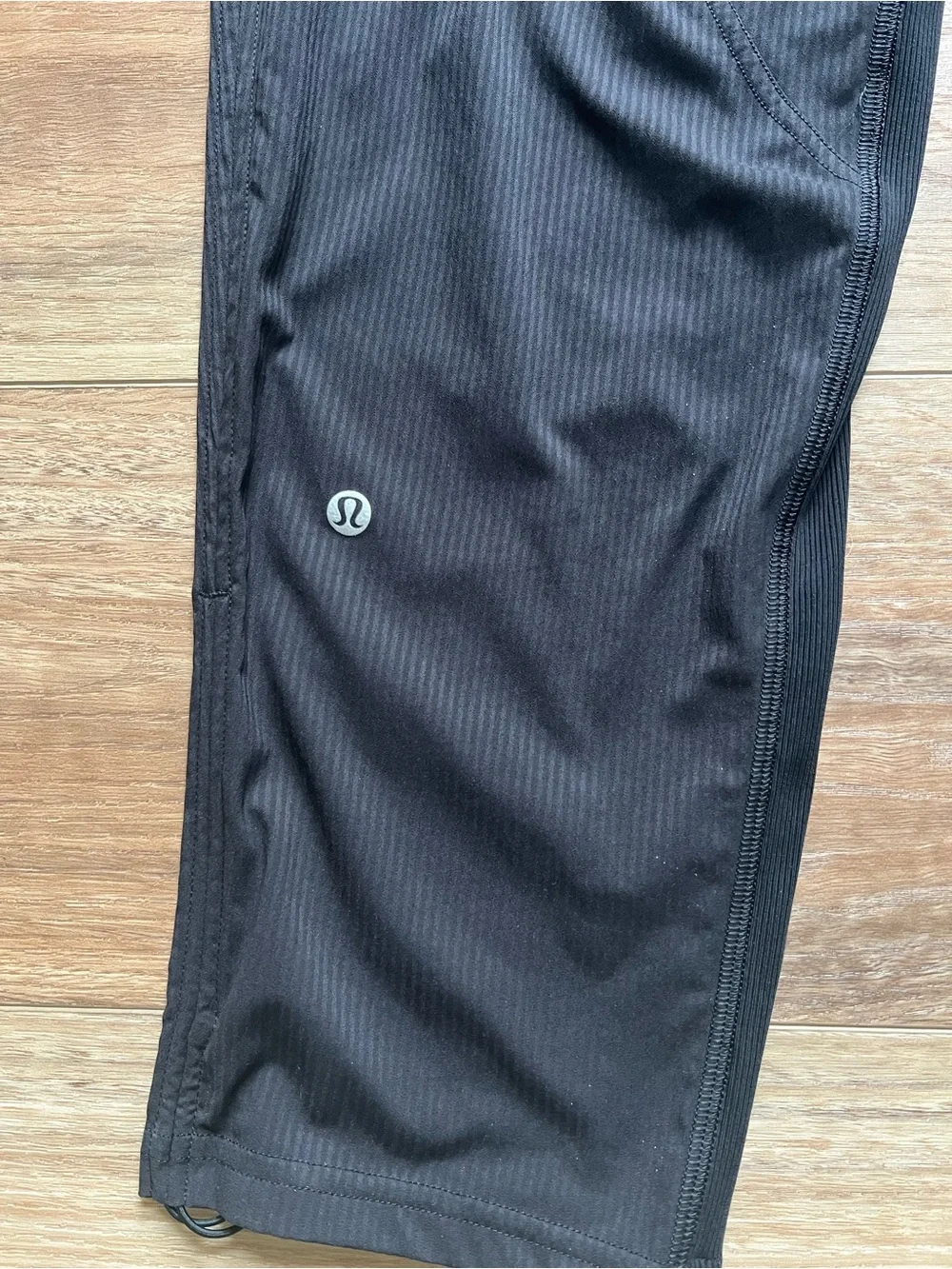 Lululemon Dance Studio Mid-Rise Crop Pants Black W6CDQS Woman’s Size 6